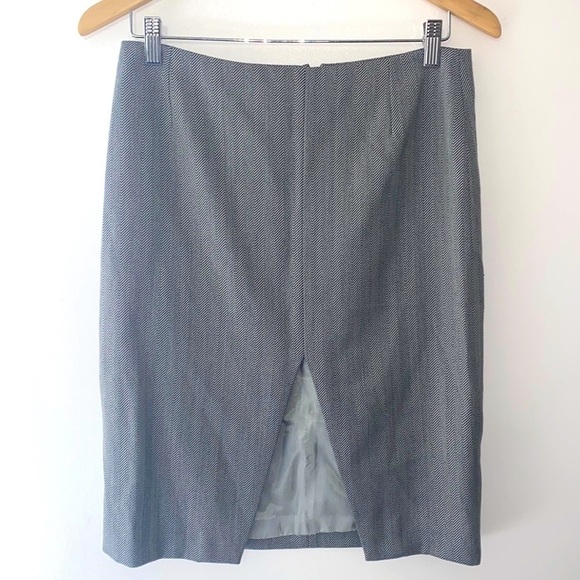 Alexander McQueen Dresses & Skirts - Alexander McQueen Fleece Wool Split Hem Pencil Skirt Sz 40